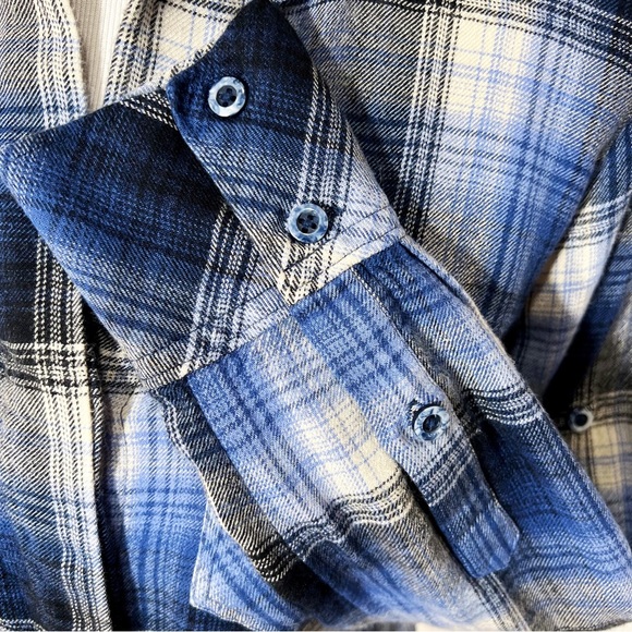 Anthropologie Blue Plaid High Low Fringe Hem Roll Sleeve Buttondown Shirt - Picture 10 of 12